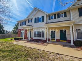 featured image of 2082 Ridgeview Cir