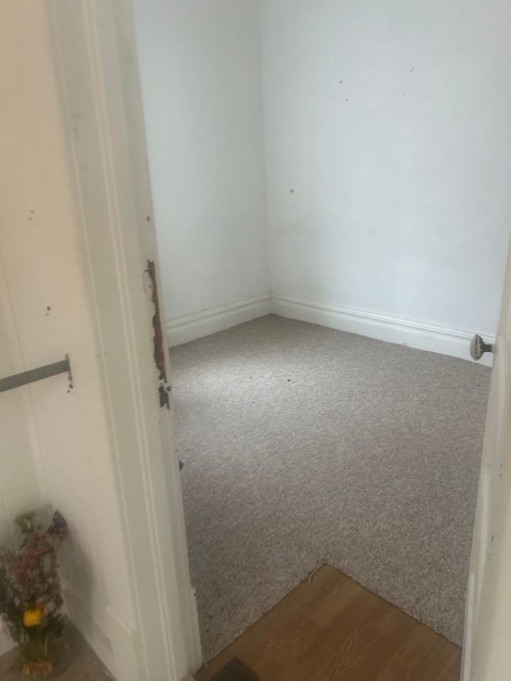 411 Stafford St - Photo 2 of 11