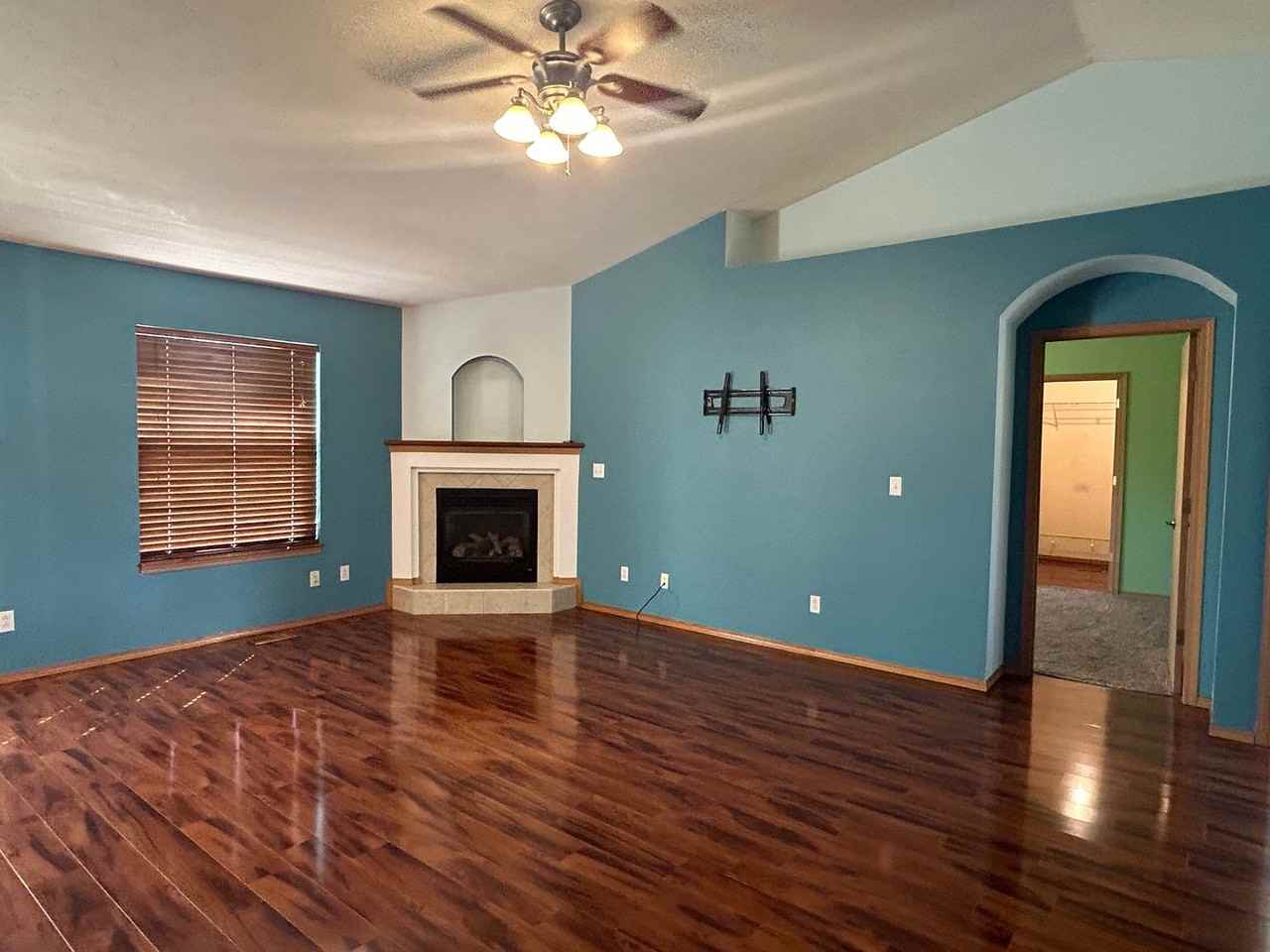 314 W Cherokee Path - Photo 2 of 14