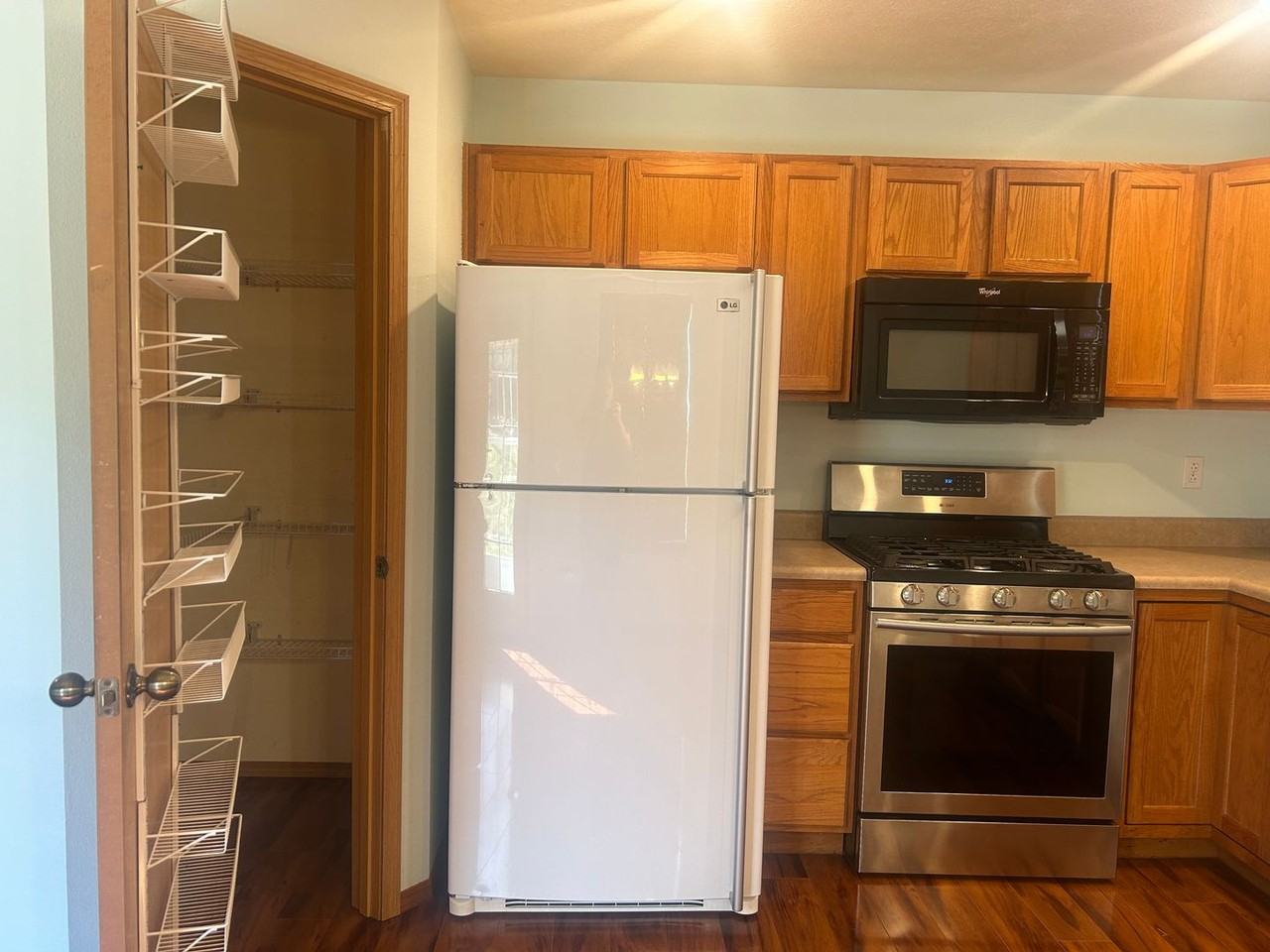 314 W Cherokee Path - Photo 4 of 14