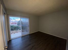 featured image of 906 900, 902, 904, 906 Los Reyes Ct