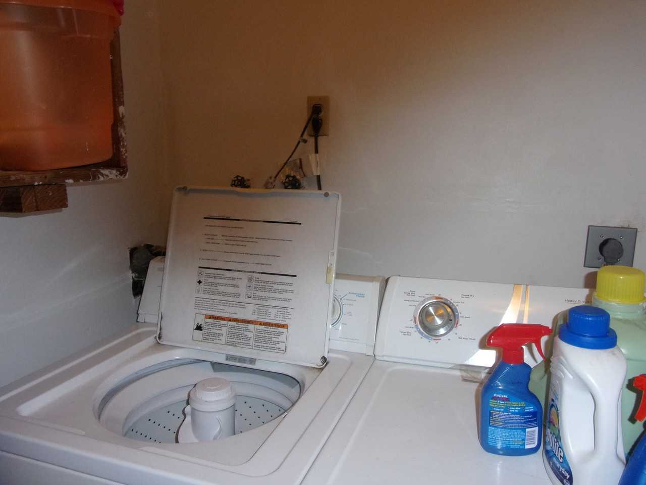 5625 Sw Cherry Ave - Photo 3 of 12