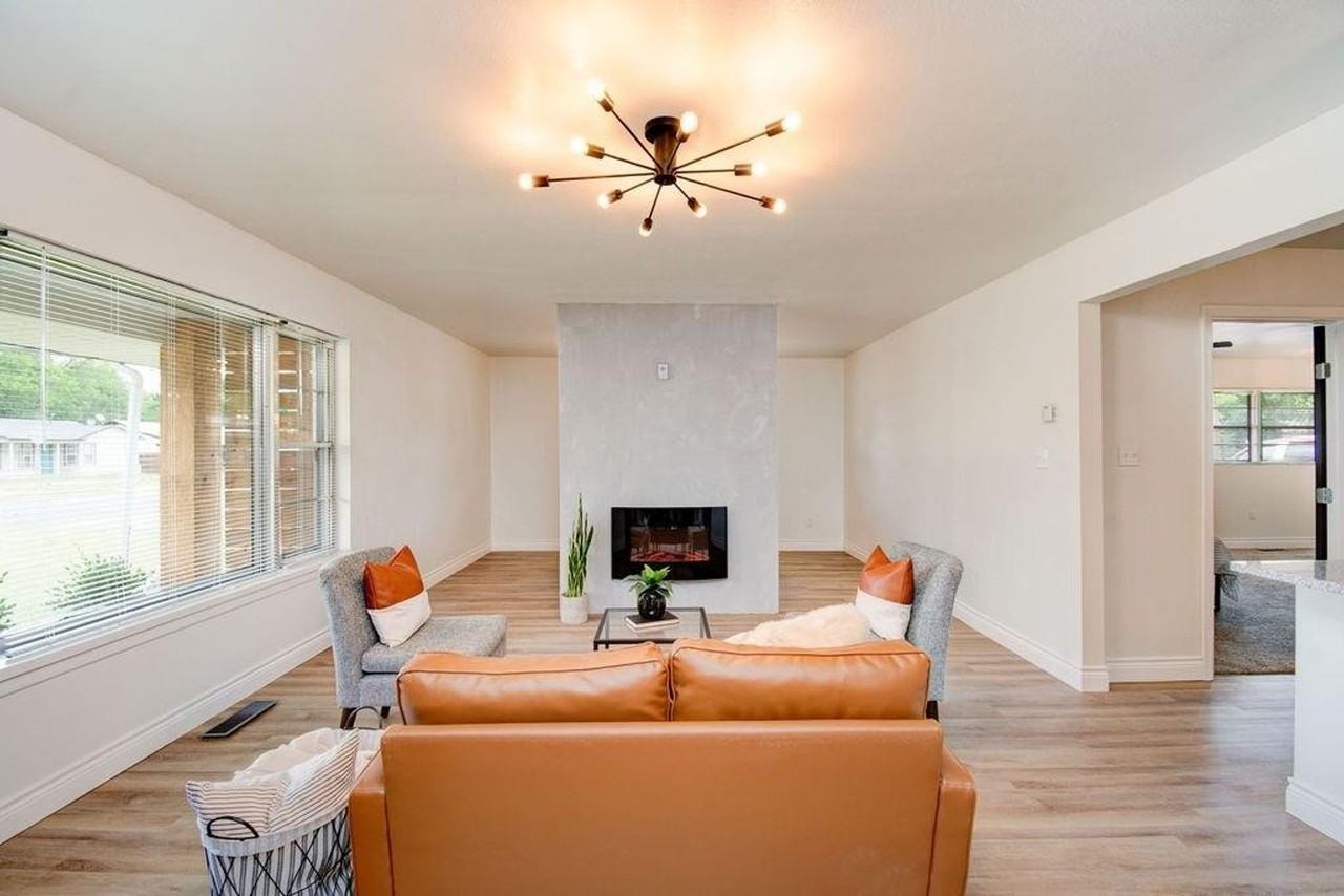 3001 37th St - Photo 3 of 21