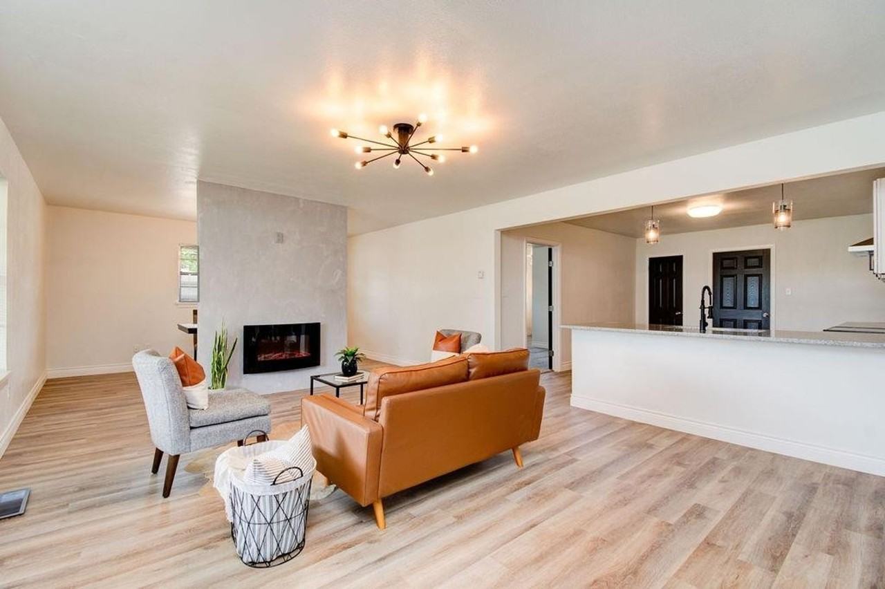 3001 37th St - Photo 4 of 21