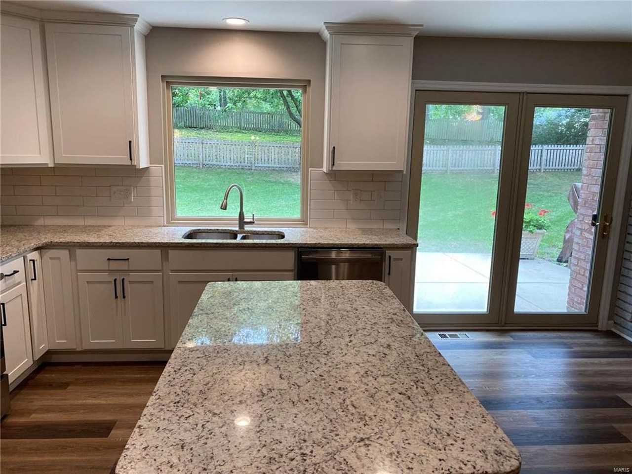 762 La Feil Dr - Photo 5 of 50