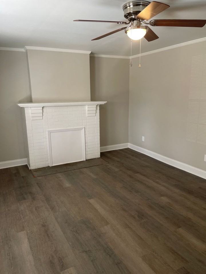 417 E 27th St - Photo 2 of 15