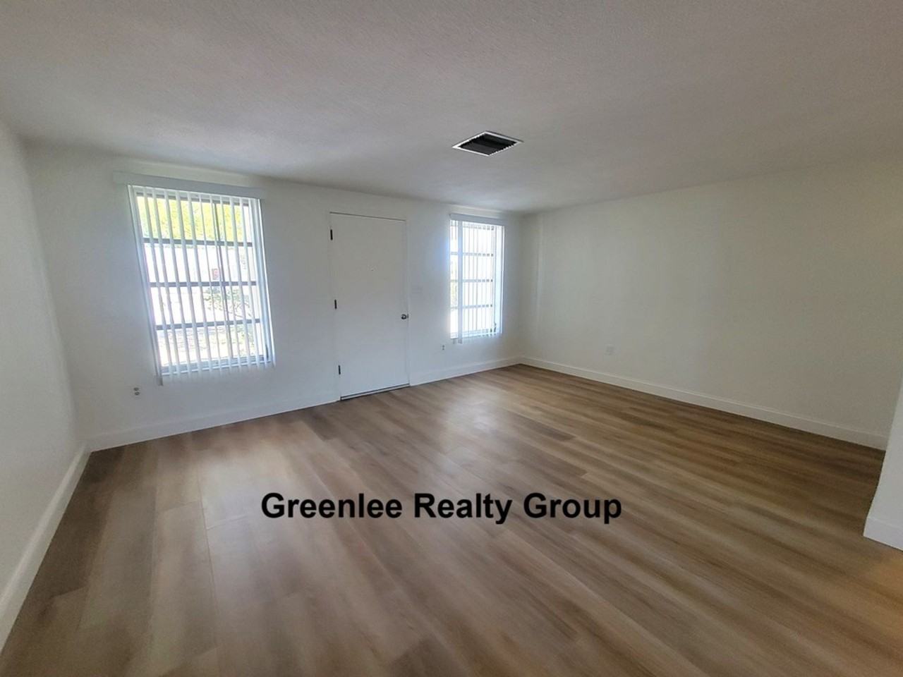 10329 Castalie Dr - Photo 4 of 26