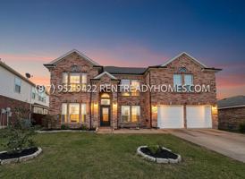 featured image of 2221 Overton Dr