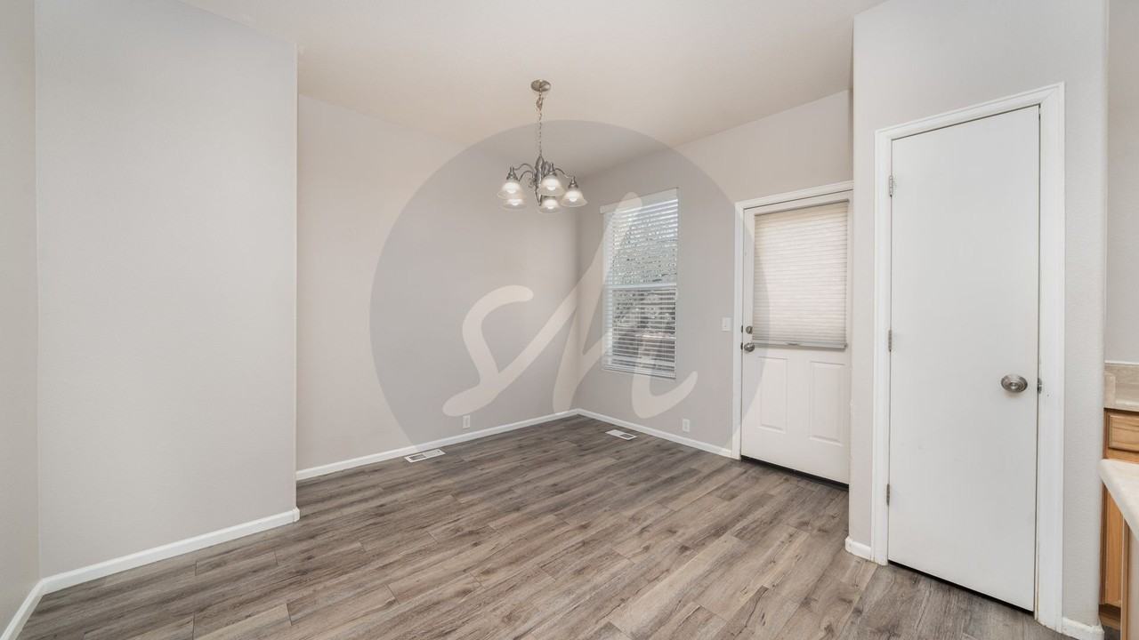 2174 Arrowhead Creek Vw - Photo 7 of 17