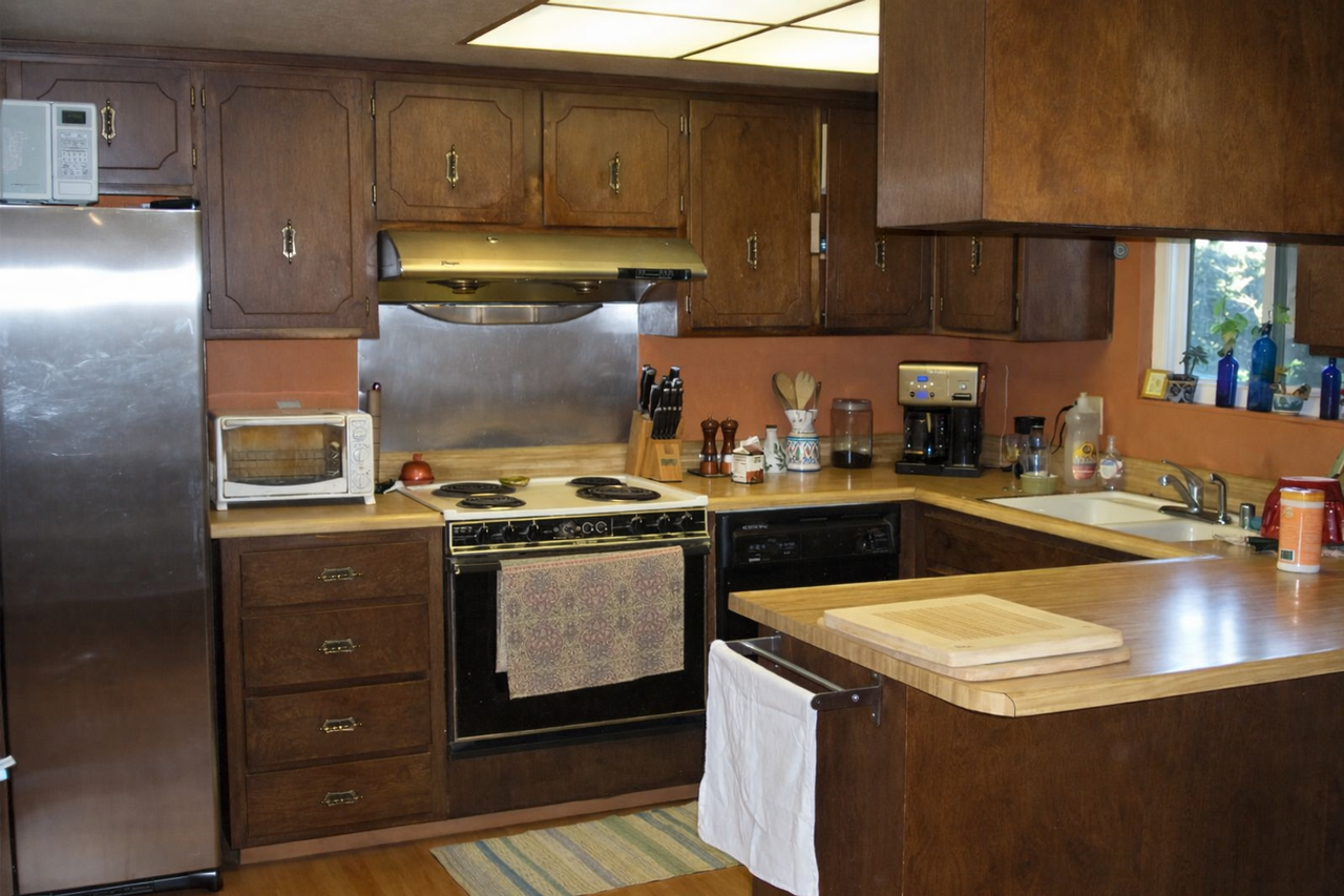 1019 Cabot St - Photo 3 of 9