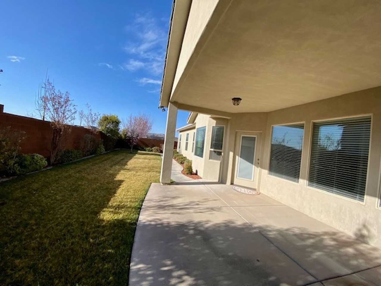 47 S Chalon Cir - Photo 4 of 35