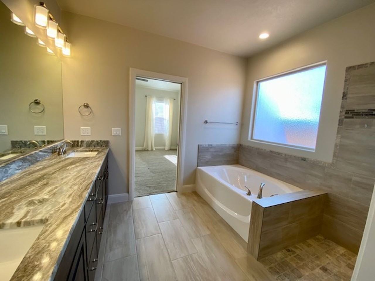 47 S Chalon Cir - Photo 5 of 35