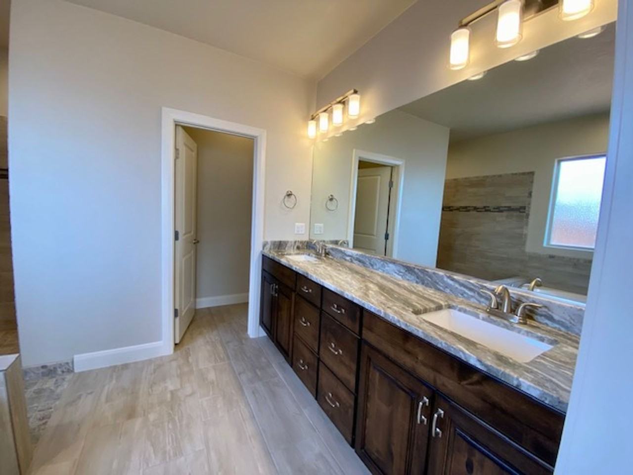 47 S Chalon Cir - Photo 7 of 35