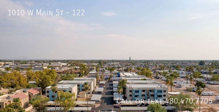 10|Ten on Main Apartments - Photo 7 of 50