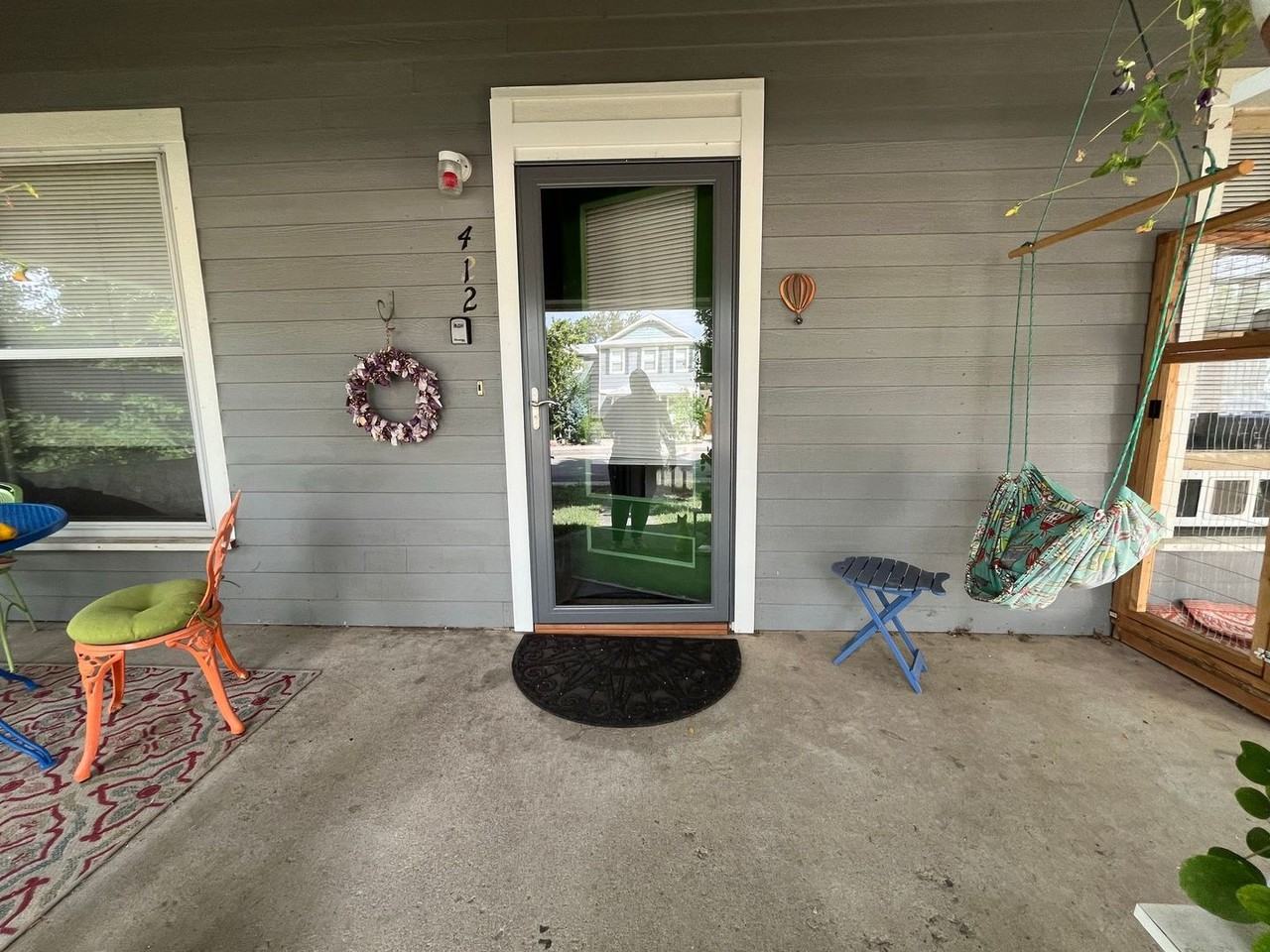 412 E 7th St - Photo 3 of 12