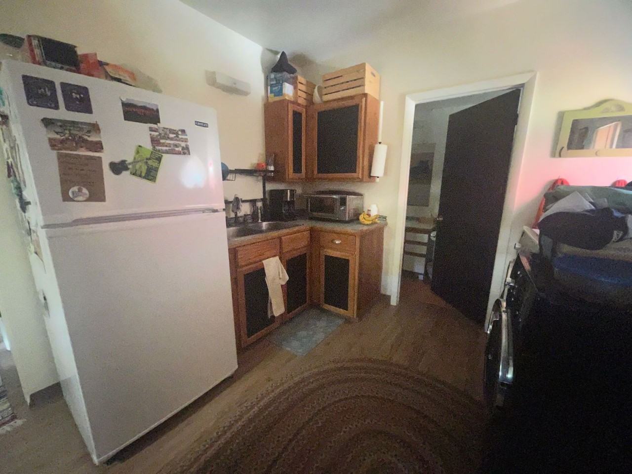 412 E 7th St - Photo 5 of 12