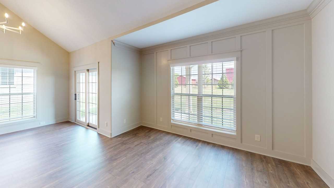 1081 Veridian Dr #A - Photo 3 of 13