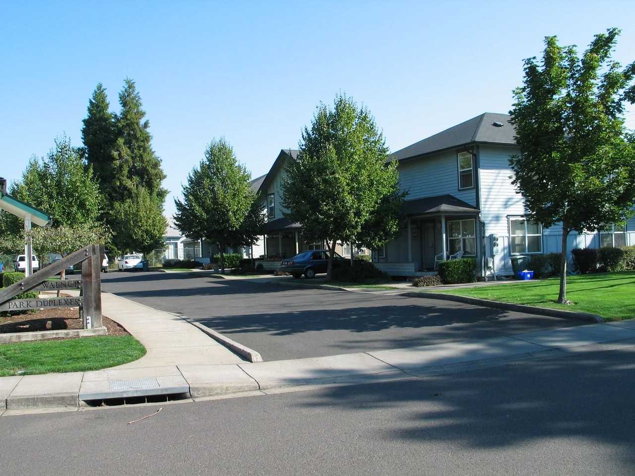 Walnut Park Townhomes fka Walnut Park Duplexes - Photo 2 of 23