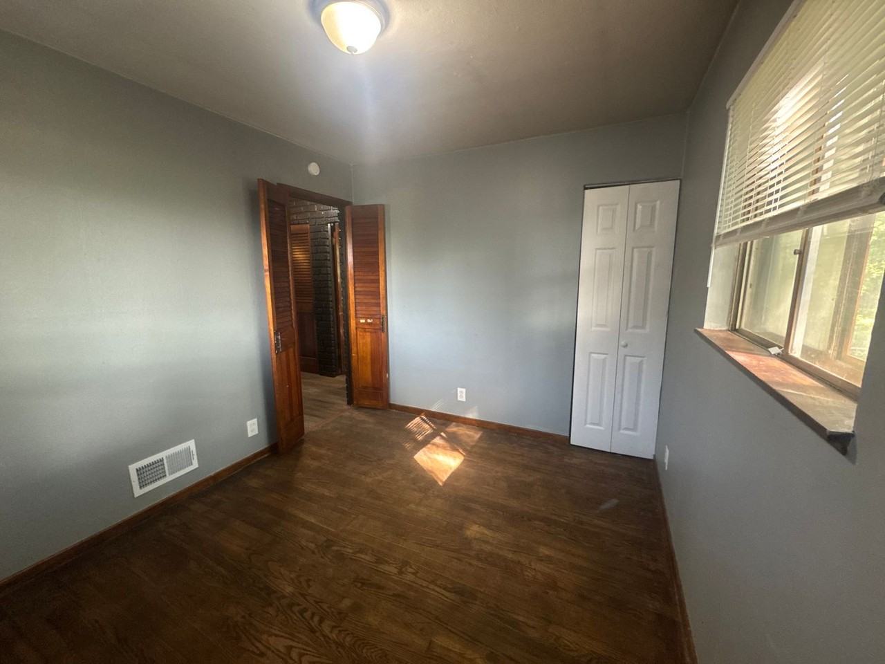 10524 Durness Dr - Photo 7 of 12