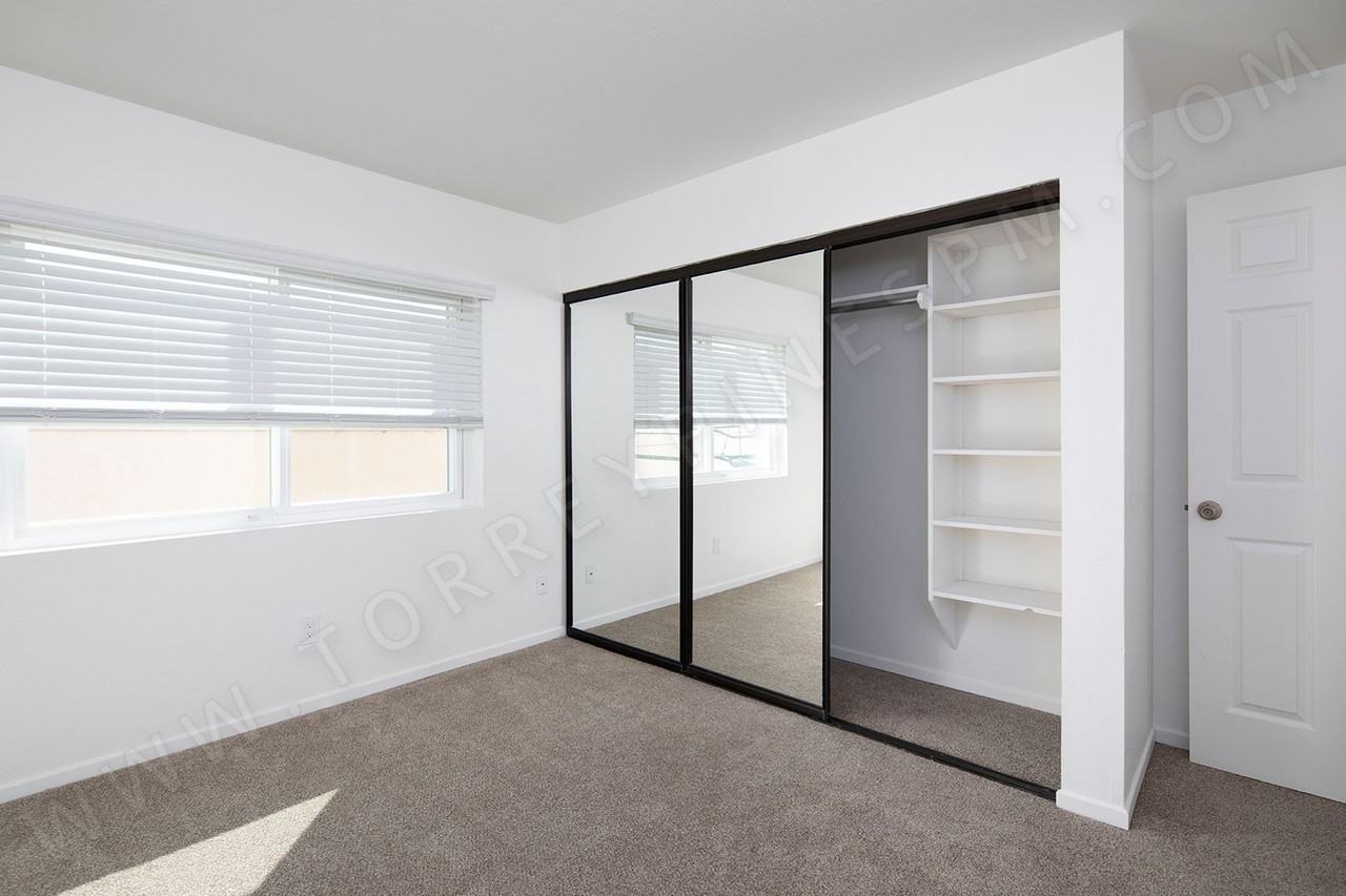 4484 Montalvo St - Photo 6 of 13