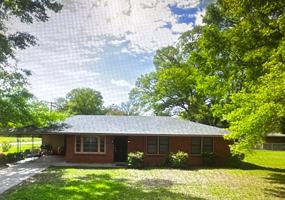 featured image of 103 Alexander Dr