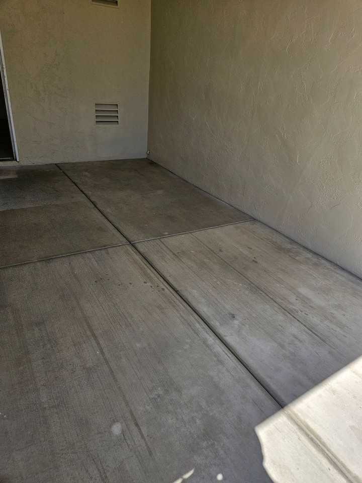 6412 Potomac St - Photo 5 of 30