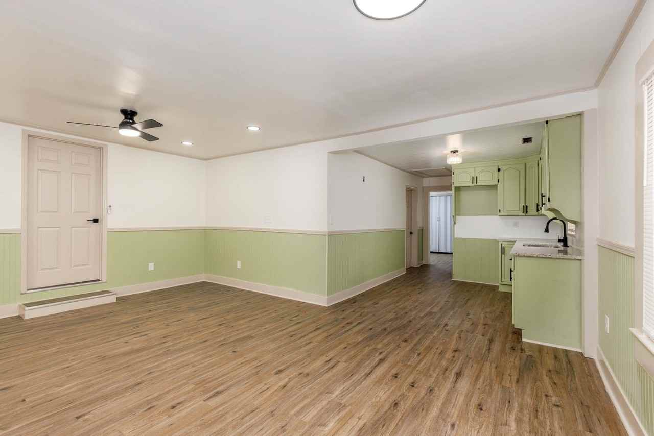 308 Cimmaron Dr - Photo 4 of 21
