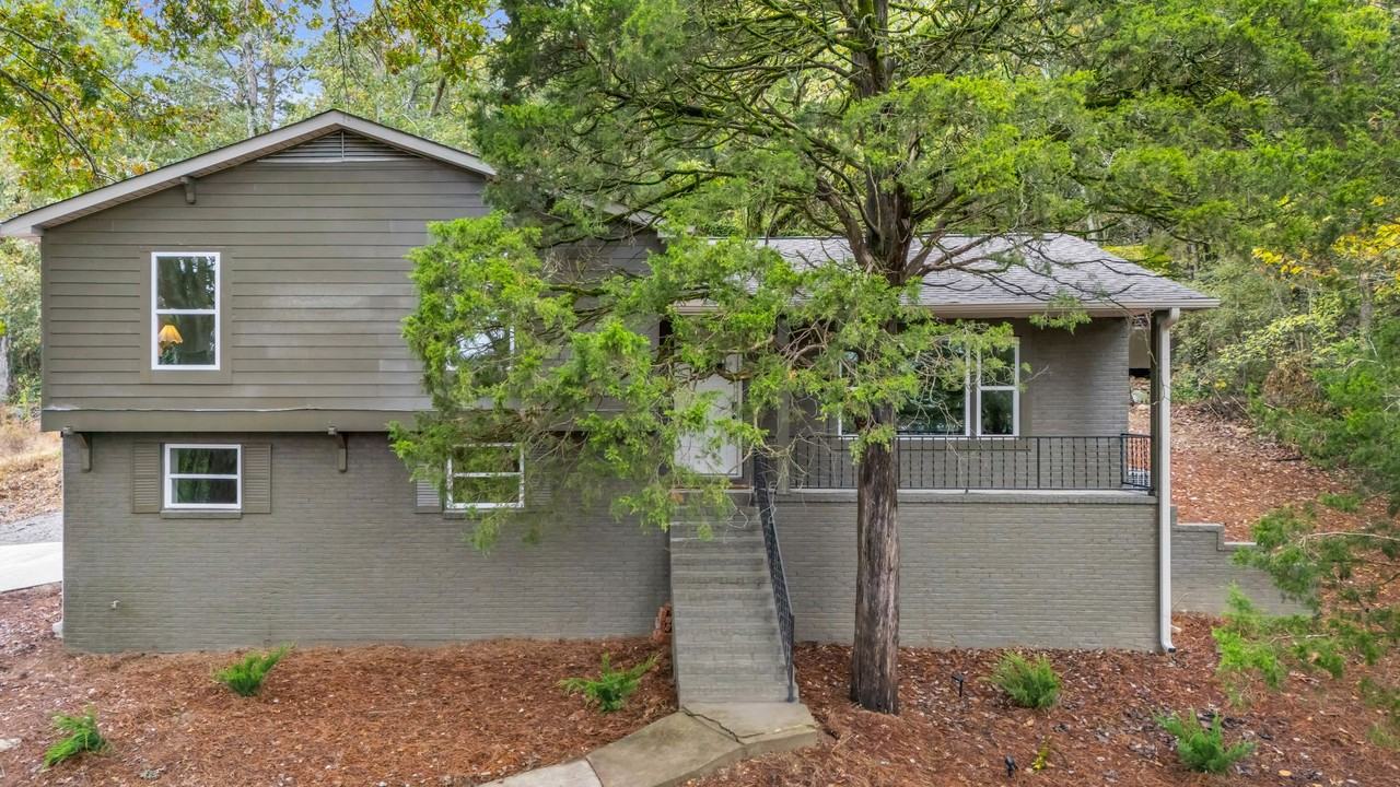 175 Brindalene Dr - Photo 2 of 50