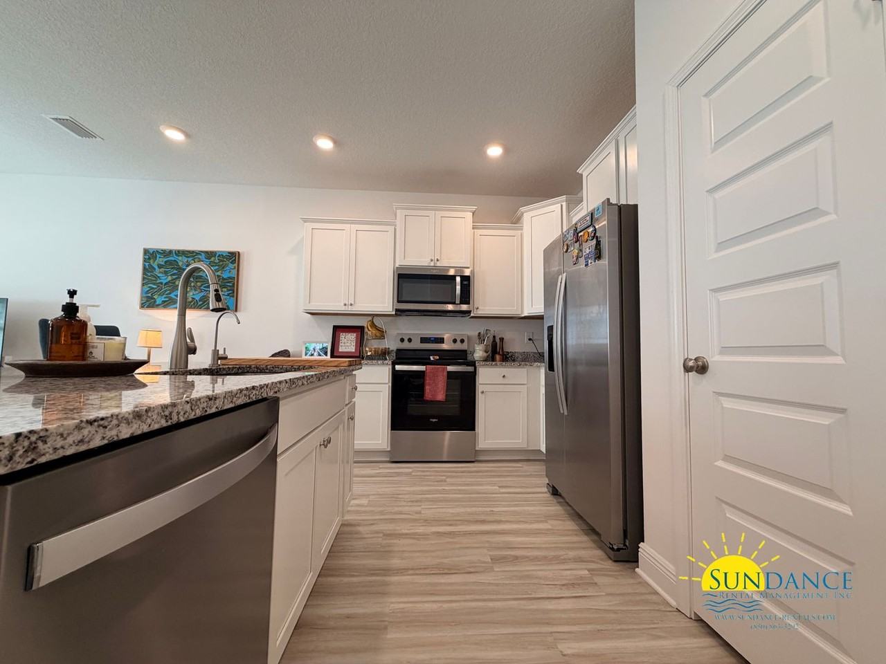 64 Phoenix St - Photo 3 of 24