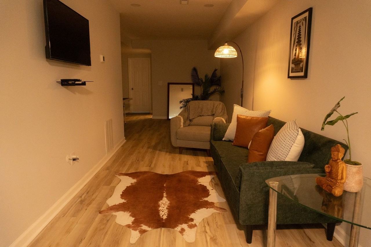 3537 Fairburn Pl Nw - Photo 2 of 29