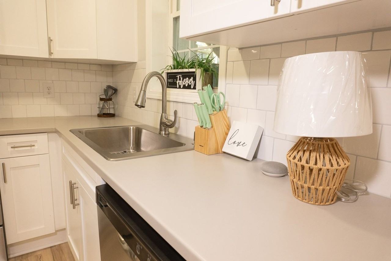 3537 Fairburn Pl Nw - Photo 6 of 29