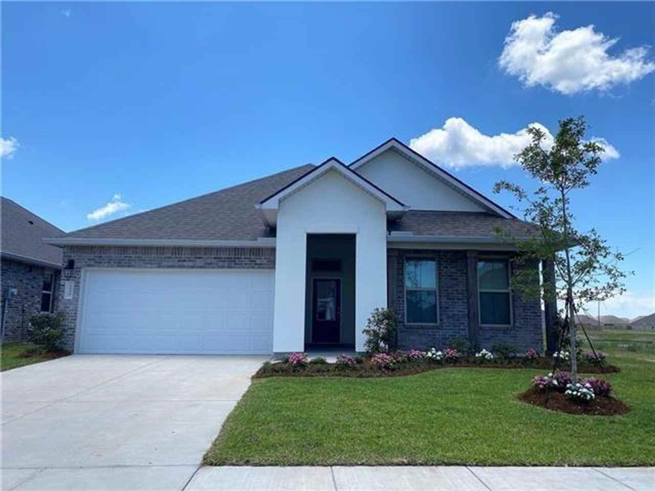 5550 Grand Springs Rd - Photo 2 of 15