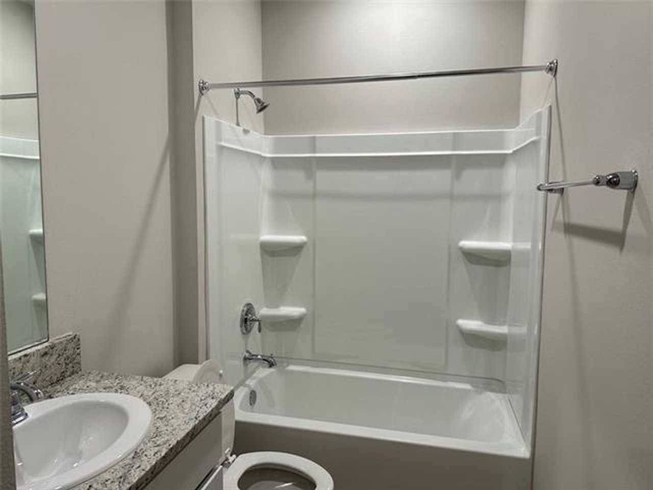 5550 Grand Springs Rd - Photo 3 of 15