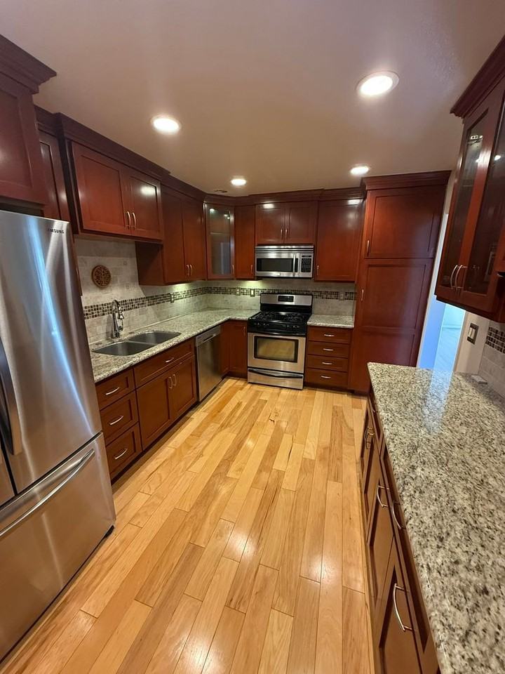 130 Monterey Rd #203 - Photo 7 of 27