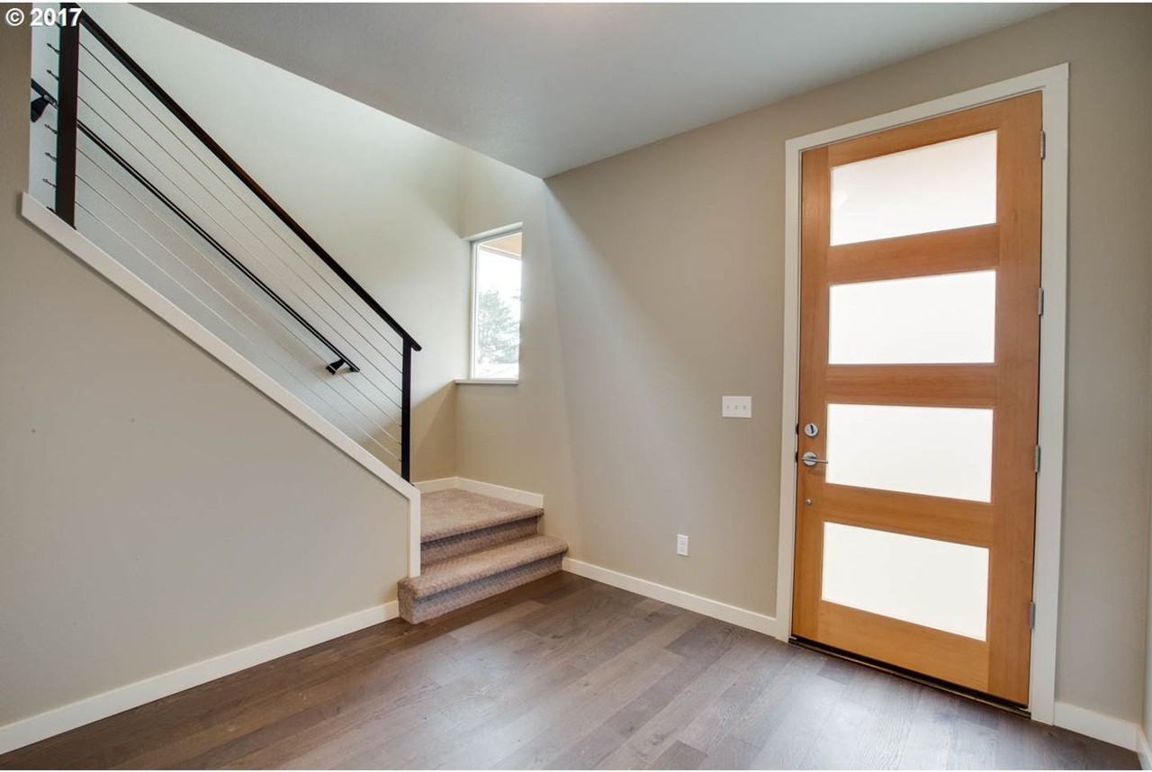 7219 N Richards St - Photo 3 of 29