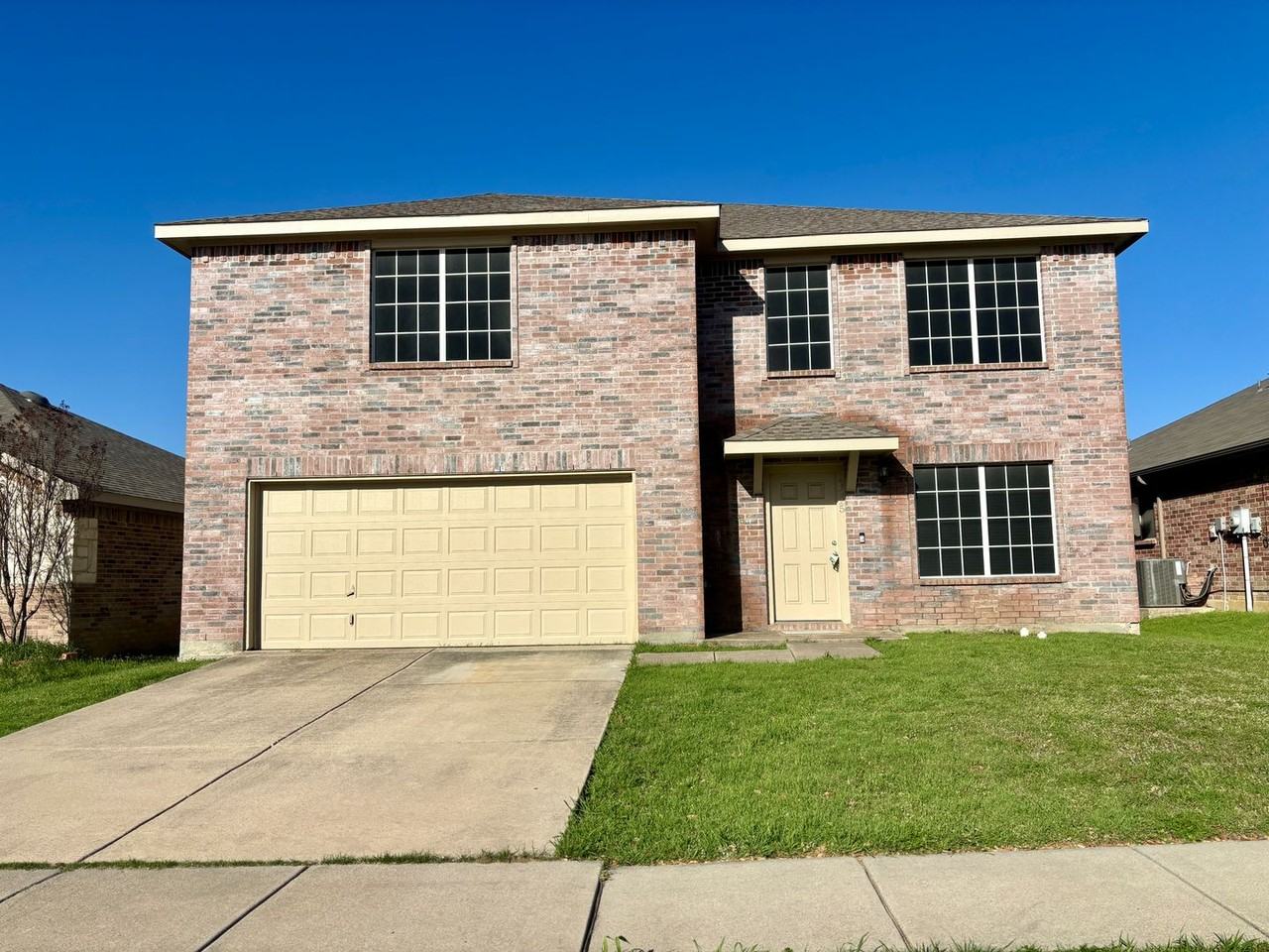 9625 Polk Ave - Photo 2 of 19