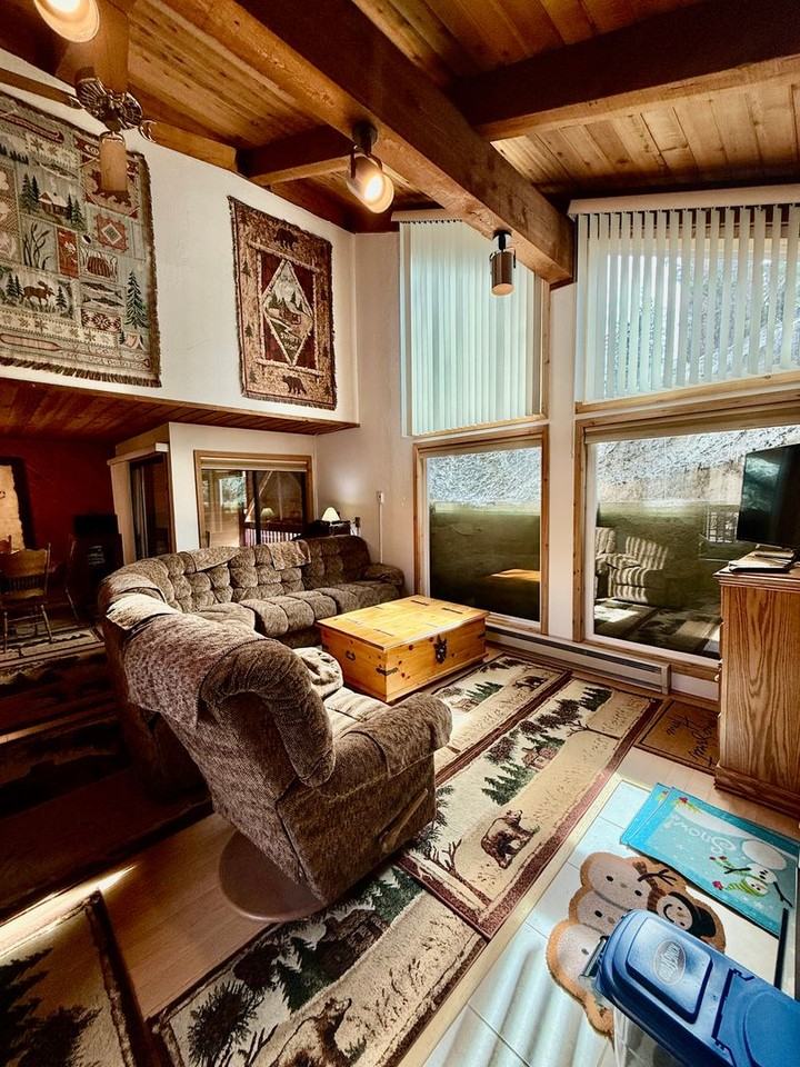 273 Rainbow Ln #12 - Photo 4 of 48