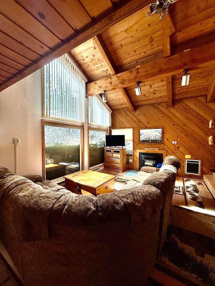 273 Rainbow Ln #12 - Photo 5 of 48