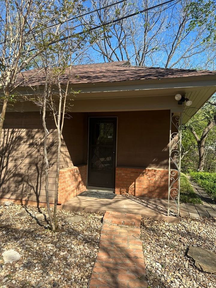 1133 S Leggett Dr #B - Photo 2 of 23