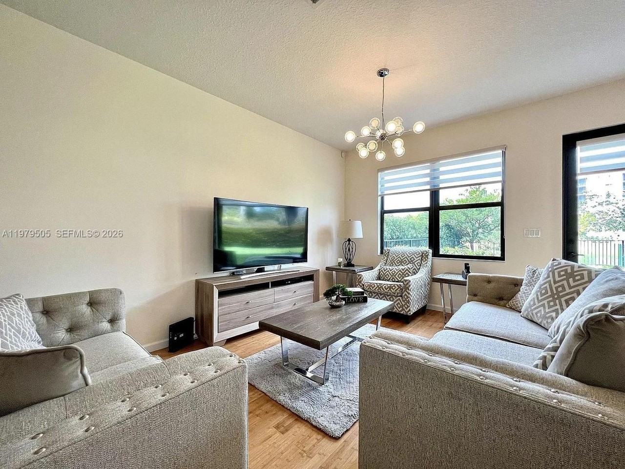 965 Ne 193rd Ter - Photo 3 of 16