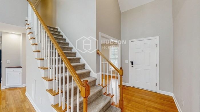 212 High Maple Ct - Photo 2 of 30