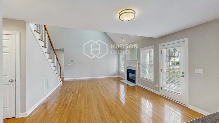 212 High Maple Ct - Photo 5 of 30