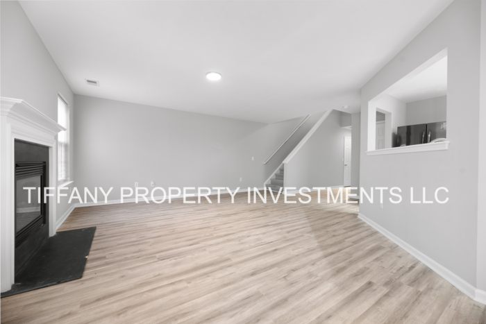 1435 Highfield Ct - Photo 4 of 24