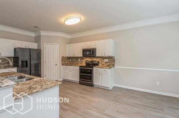 12916 Russborough Ct - Photo 7 of 24