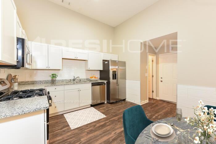 4919 Wilkins Station Dr - Photo 4 of 18