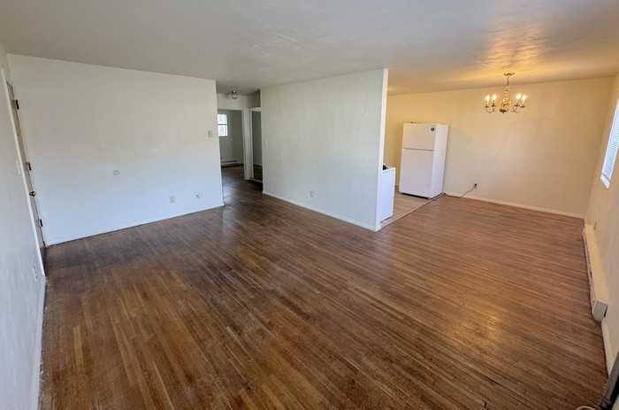 410 Bosley Ave #D - Photo 5 of 21