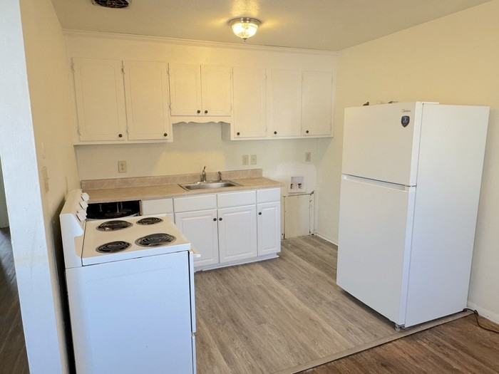 410 Bosley Ave #D - Photo 7 of 21