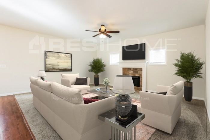 68 Oakbrook Dr Sw - Photo 5 of 17