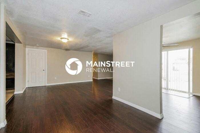 3103 Lloyd Dr - Photo 6 of 16