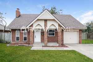 featured image of 1028 Nw 5th St